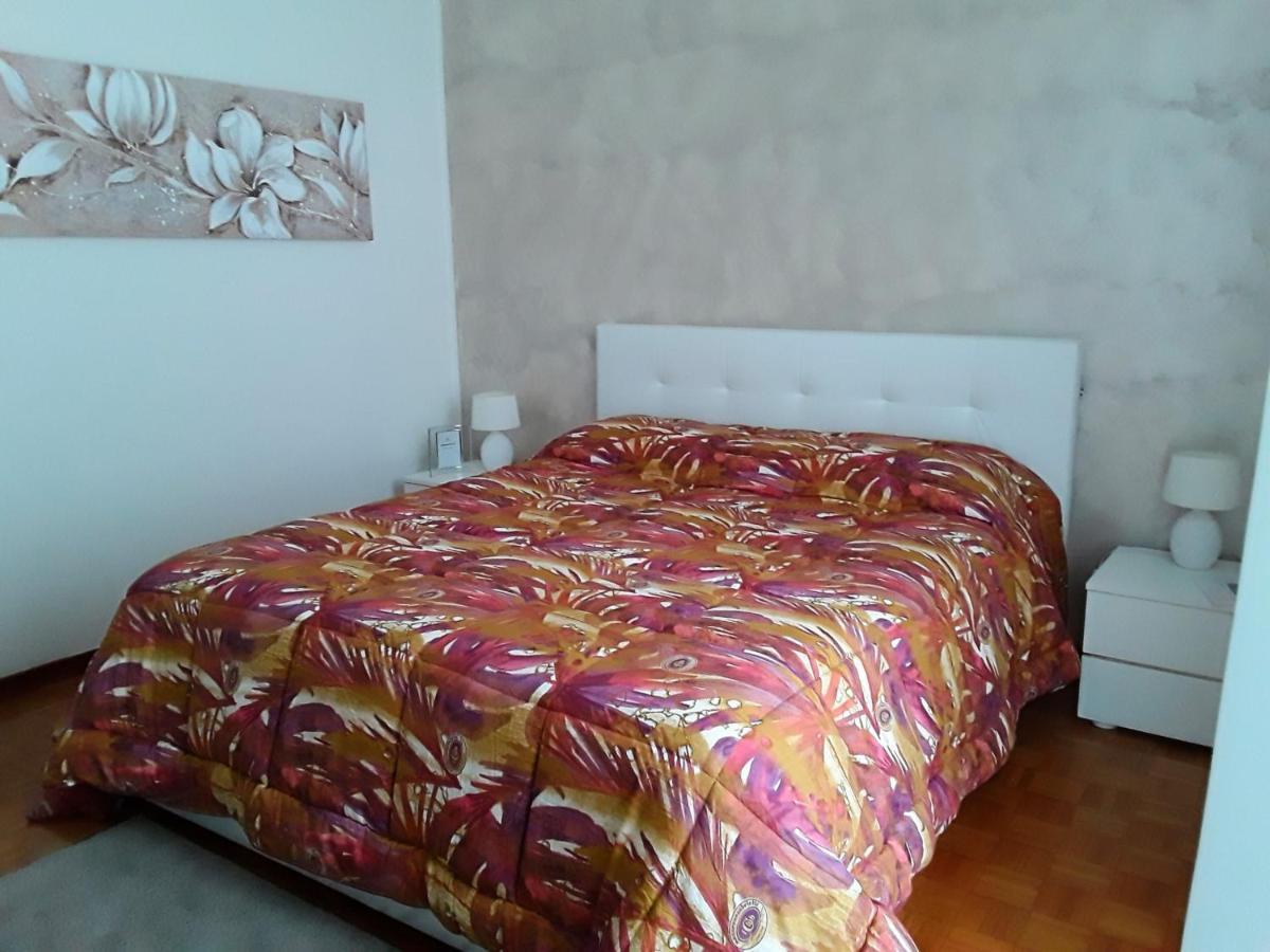 B&B La Rosa Gialla Μαρανέλλο Εξωτερικό φωτογραφία
